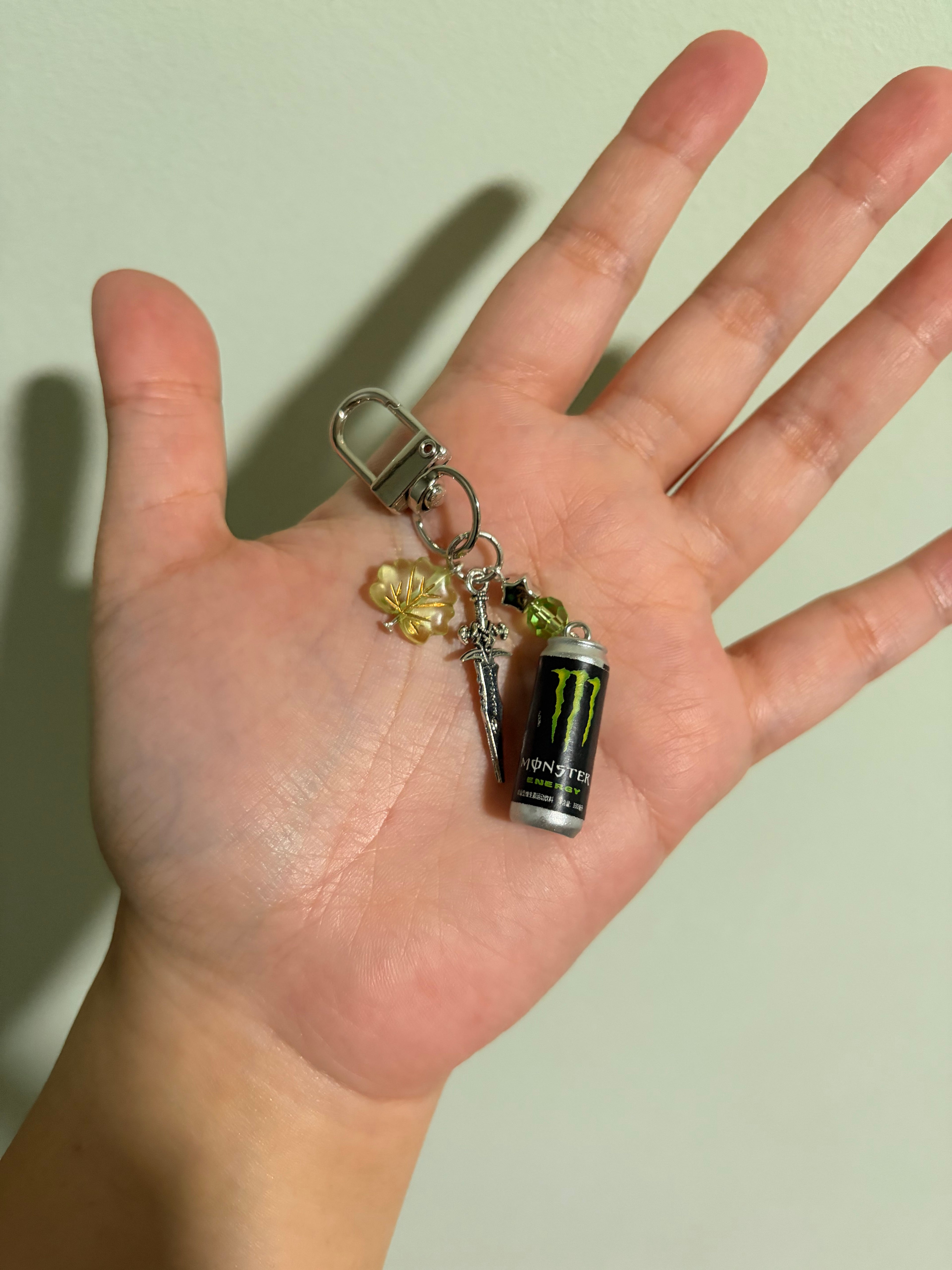 "Monstruo Energía" Series Mobile Straps / Keychains (Handmade) | rotten trinkets